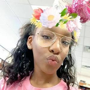 Meet your Posher, Angel